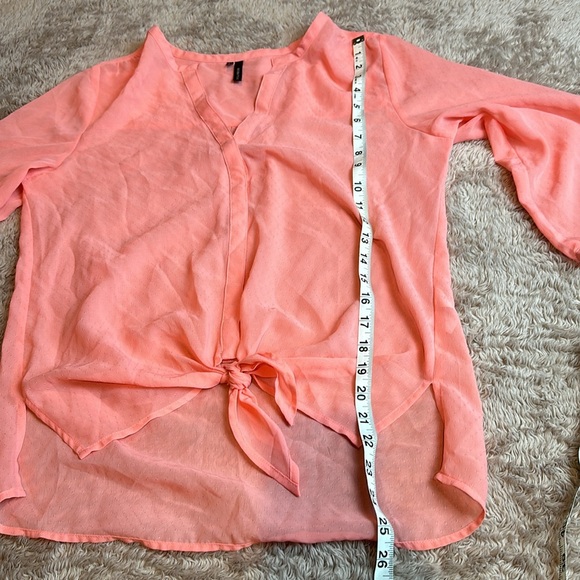 Maurices Blouse Button Down tie bottom - Picture 6 of 8